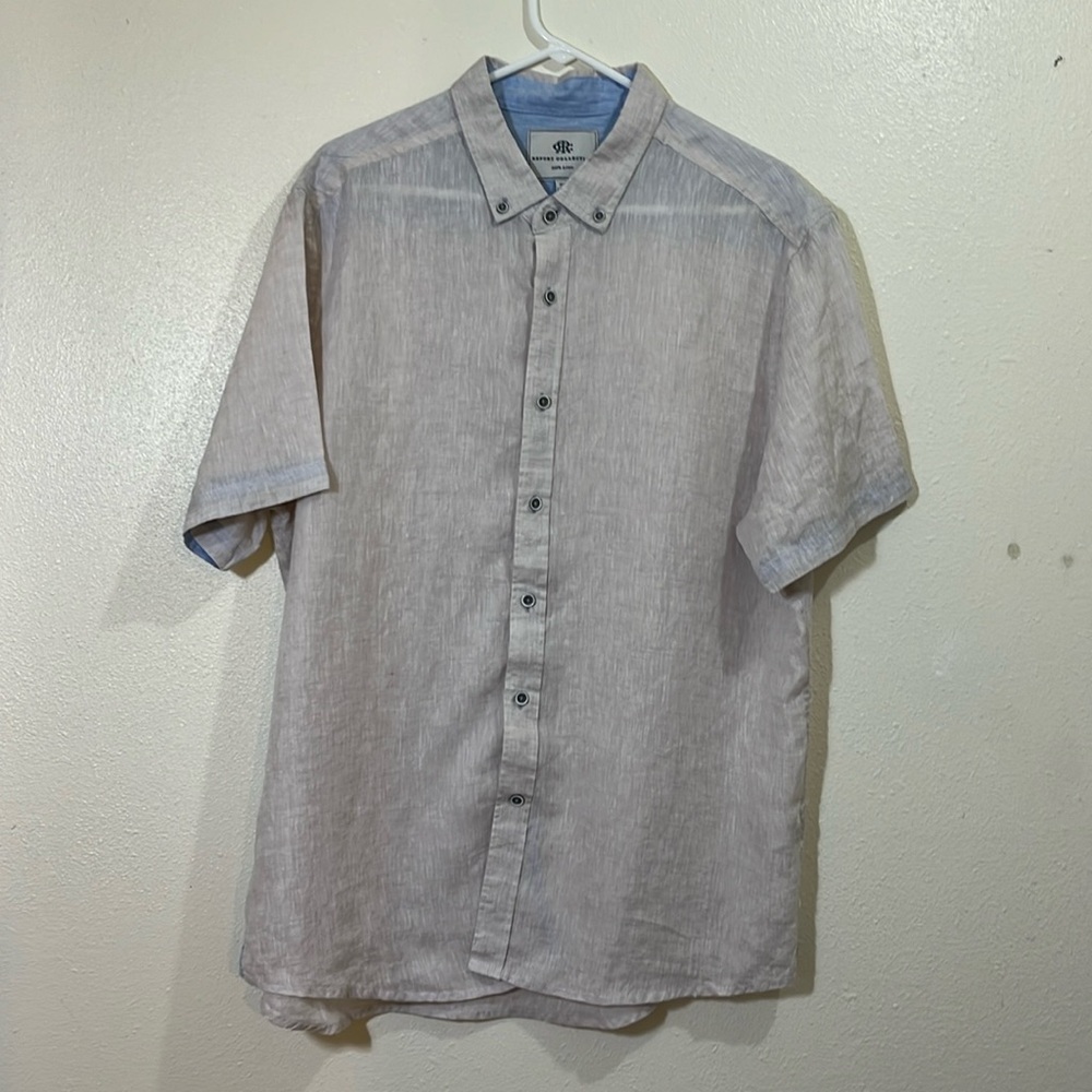 Report Collection men’s 100% linen tan, sort sleeved shirt. Size XL
